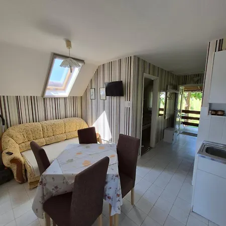 Orszag Apartmanhaz Zalakaros