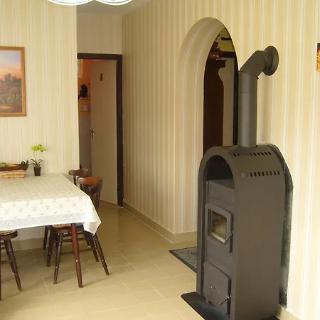 Apartamento Ország *