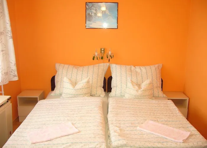 Orszag Apartmanhaz זלקרוס