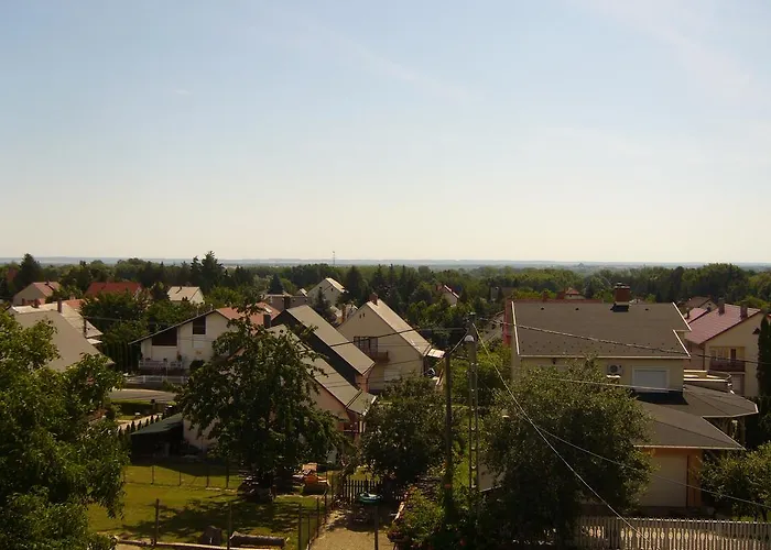 Orszag Apartmanhaz